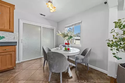 Dining - 1330 Bush St, Oceanside, CA 92058 photo 1 of 1