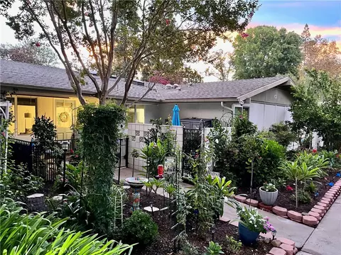 471 Calle Cadiz #H, Laguna Woods, CA 92637