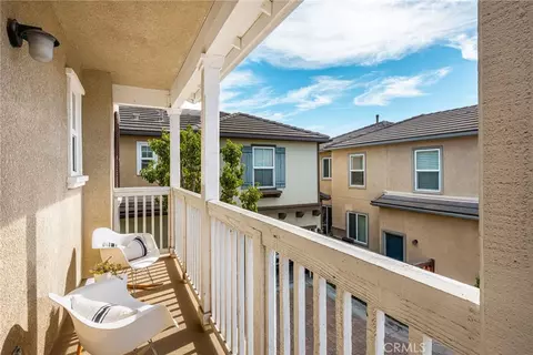 Exterior - 140 W Cork Tree, Orange, CA 92865 photo 4 of 6