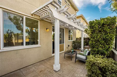 Exterior - 140 W Cork Tree, Orange, CA 92865 photo 3 of 6