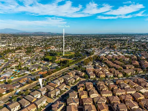 View/Area - 140 W Cork Tree, Orange, CA 92865 photo 5 of 6