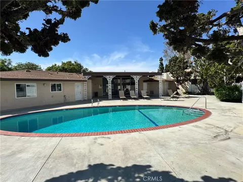 Exterior - 2525 N Bourbon St #C3, Orange, CA 92865 photo 4 of 5