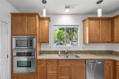 Kitchen - 61 Distant Star, Irvine, CA 92618 photo 4 of 4