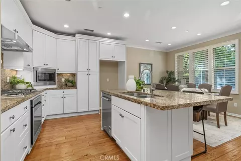 Kitchen - 204 Overbrook, Irvine, CA 92620 photo 2 of 5
