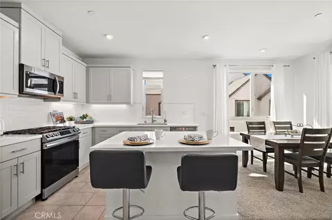 Kitchen - 230 Abacus, Irvine, CA 92618 photo 2 of 4