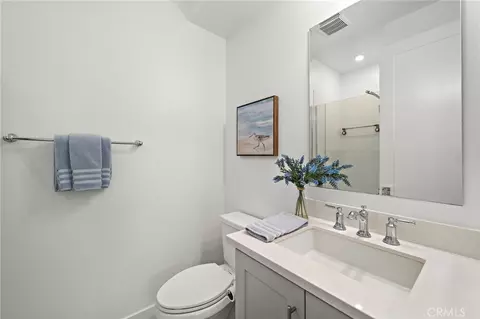 Bath - 230 Abacus, Irvine, CA 92618 photo 2 of 7