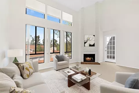 25915 Orbita, Mission Viejo, CA 92691