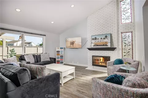 19510 Sandcastle Ln, Huntington Beach, CA 92648