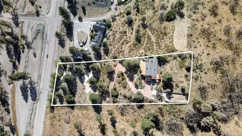View/Area - 488 Ca-2, Wrightwood, CA 92397 photo 1 of 1