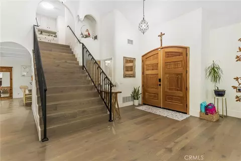 Entry Way - 408 Edgemont Dr, Redlands, CA 92373 photo 1 of 1