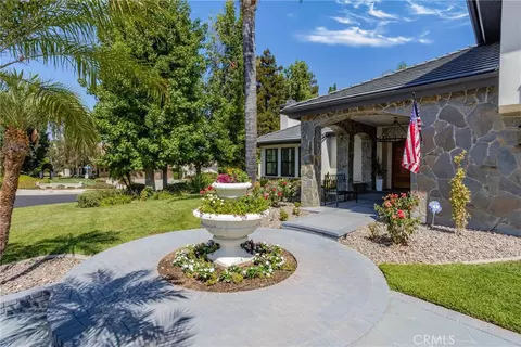 Exterior - 408 Edgemont Dr, Redlands, CA 92373 photo 6 of 12