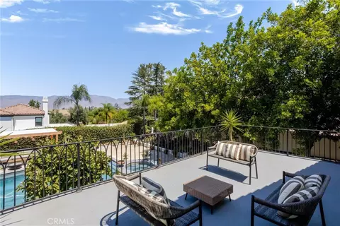 Exterior - 408 Edgemont Dr, Redlands, CA 92373 photo 8 of 12