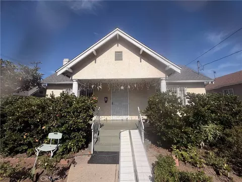 1307 N Kenmore, Los Angeles, CA 90027