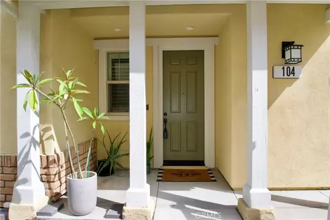 104 Jaripol Cir, Rancho Mission Viejo, CA 92694