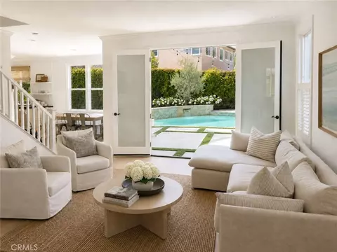 64 Trail Cyn, Aliso Viejo, CA 92656