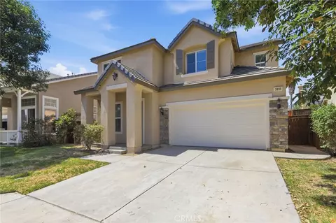 Exterior - 3890 Bluff St, Perris, CA 92571 photo 3 of 7