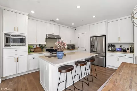 Kitchen - 67 Kestrel, Irvine, CA 92618 photo 1 of 2