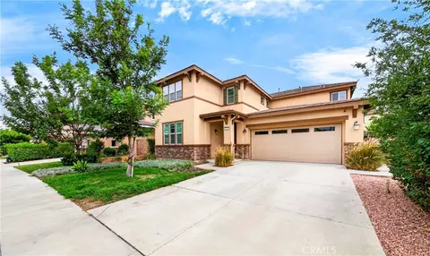 7989 Licorice, Fontana, CA 92336
