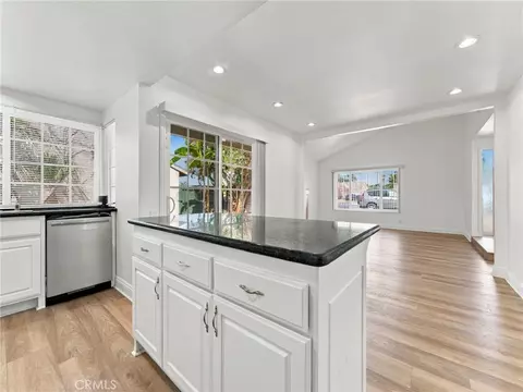 Other - 330 W Devonshire Dr, Oxnard, CA 93030 photo 4 of 7
