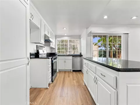 Kitchen - 330 W Devonshire Dr, Oxnard, CA 93030 photo 1 of 3