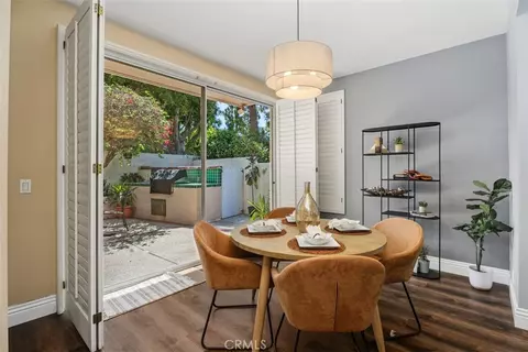 Dining - 6 Seadrift #81, Irvine, CA 92604 photo 1 of 2