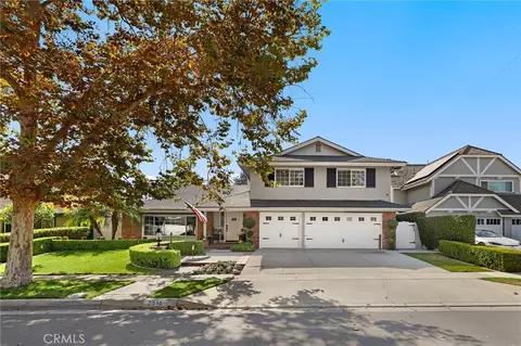 2210 Richmond St, Santa Ana, CA 92705