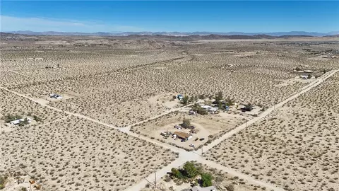 View/Area - 5235 Border Ave, Joshua Tree, CA 92252 photo 3 of 7