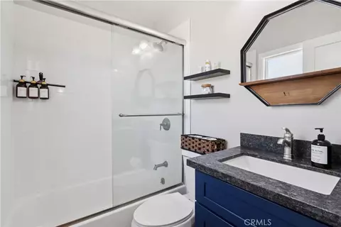 Bath - 5235 Border Ave, Joshua Tree, CA 92252 photo 2 of 4