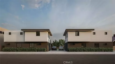 Exterior - 3245 E Wilton St, Long Beach, CA 90804 photo 2 of 7