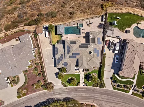 View/Area - 34830 Olive Tree, Yucaipa, CA 92399 photo 3 of 4