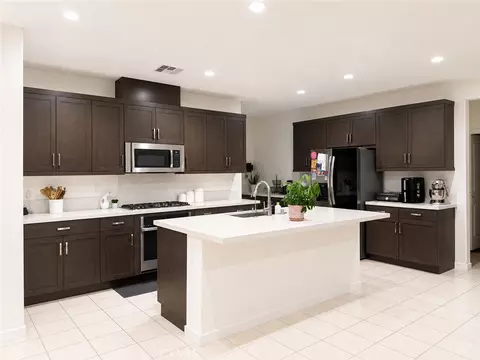 29633 Kearney Ct, Winchester, CA 92596