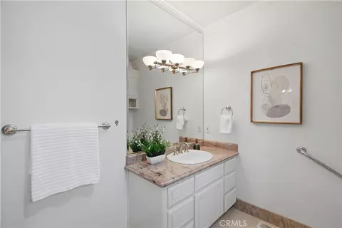 Bath - 10935 Miramonte, Cupertino, CA 95014 photo 2 of 7