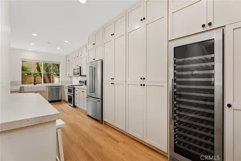 252 Knoll Lk, Mission Viejo, CA 92692