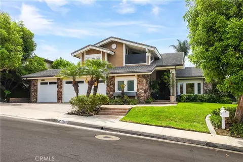 Exterior - 2204 E Vista Mesa Way, Orange, CA 92867 photo 11 of 12