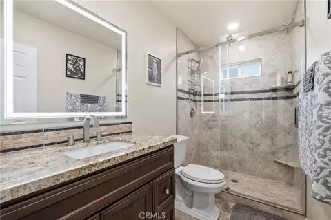 Bath - 1406 W Baker, Fullerton, CA 92833 photo 3 of 3