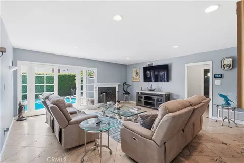 Living - 1406 W Baker, Fullerton, CA 92833 photo 1 of 3