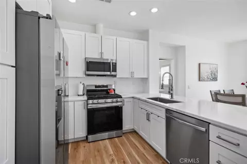104 Seacountry Ln, Rancho Santa Margarita, CA 92688