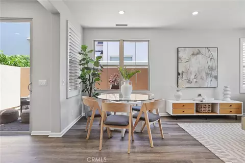 Dining - 71 Emerald Clover, Irvine, CA 92620 photo 1 of 2