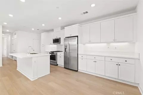 1200 Lasso Way #301, Mission Viejo, CA 92675
