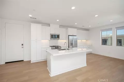 1200 Lasso Way #301, Mission Viejo, CA 92675