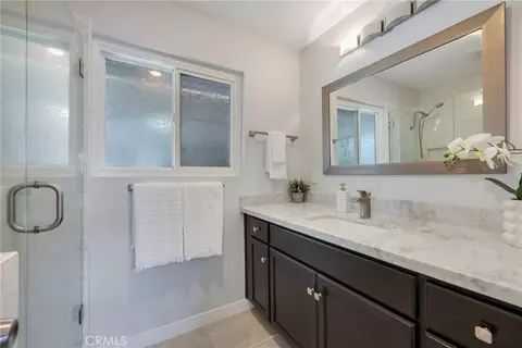 Bath - 116 E Hoover, Orange, CA 92867 photo 1 of 4