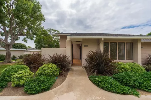 8885 Modoc Cir #1206A, Huntington Beach, CA 92646