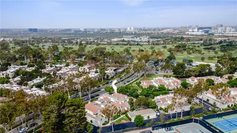 View/Area - 2 Morena #4, Irvine, CA 92612 photo 4 of 7