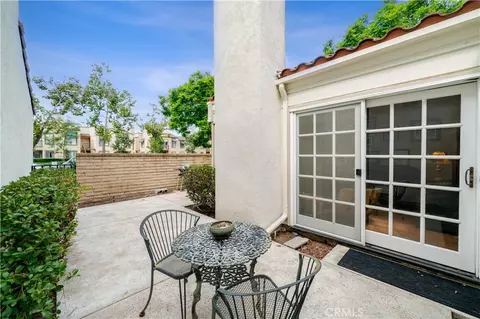 Exterior - 2 Morena #4, Irvine, CA 92612 photo 3 of 7
