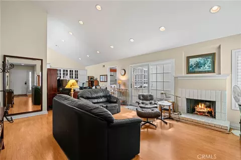 Living - 2 Morena #4, Irvine, CA 92612 photo 1 of 1