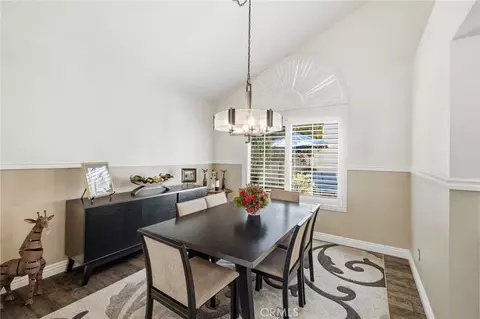 Dining - 5 Wadsworth, Irvine, CA 92620 photo 2 of 2
