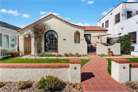 5945 E The Toledo, Long Beach, CA 90803