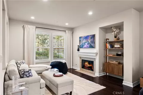 Living - 34 Passaflora Ln, Ladera Ranch, CA 92694 photo 1 of 5