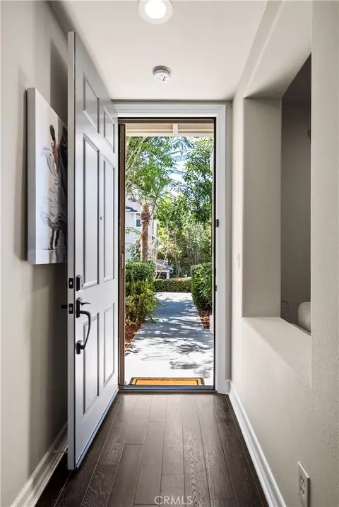 Entry Way - 34 Passaflora Ln, Ladera Ranch, CA 92694 photo 2 of 2
