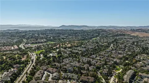 View/Area - 34 Passaflora Ln, Ladera Ranch, CA 92694 photo 4 of 8